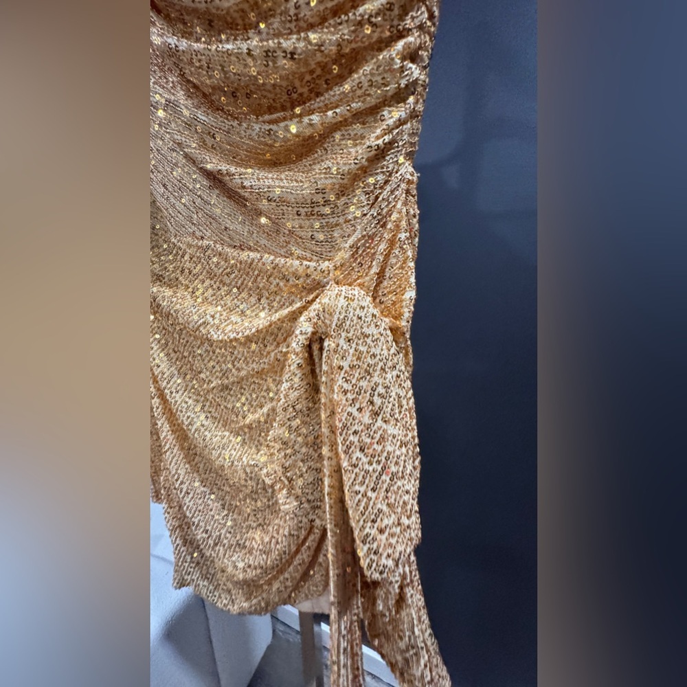Mac Duggal Sequined One Shoulder Draped Side Bow Mini Dress gold - Picture 5 of 6